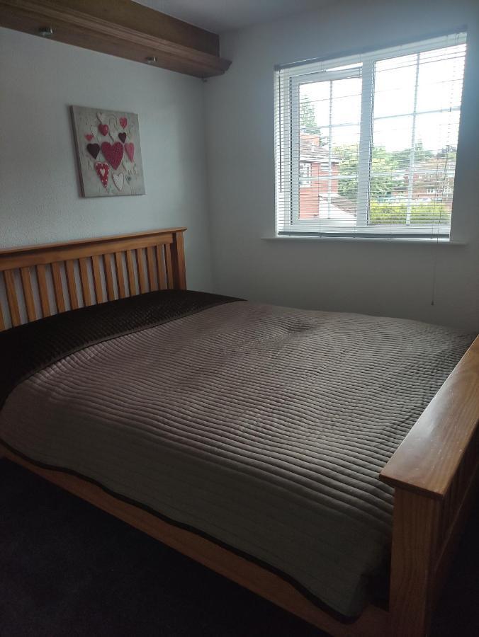 Perfect Place In Walsall/ 4 Bedroom / Long Term Workers Or Family Home Exterior foto